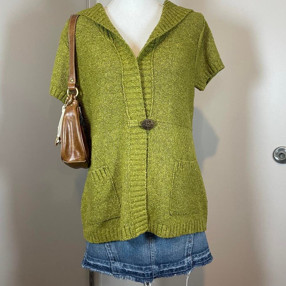 NWT Green Boho Fall Fairy Cottage Core Knit Medium Short Sleeve Cardigan Sweater